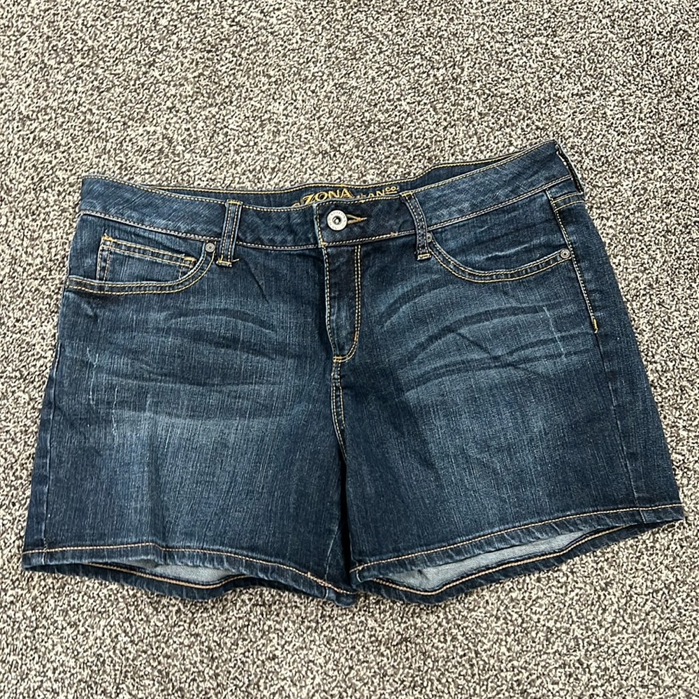 Arizona Jean Shorts